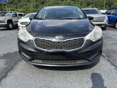Used 2016 Kia Forte LX FWD image 2