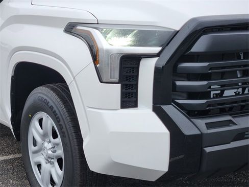 New 2026 Toyota Tundra SR image 6