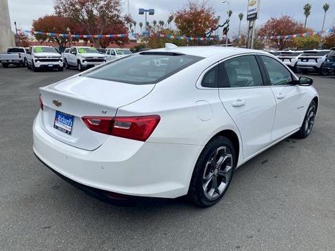 Used 2024 Chevrolet Malibu LT image 11