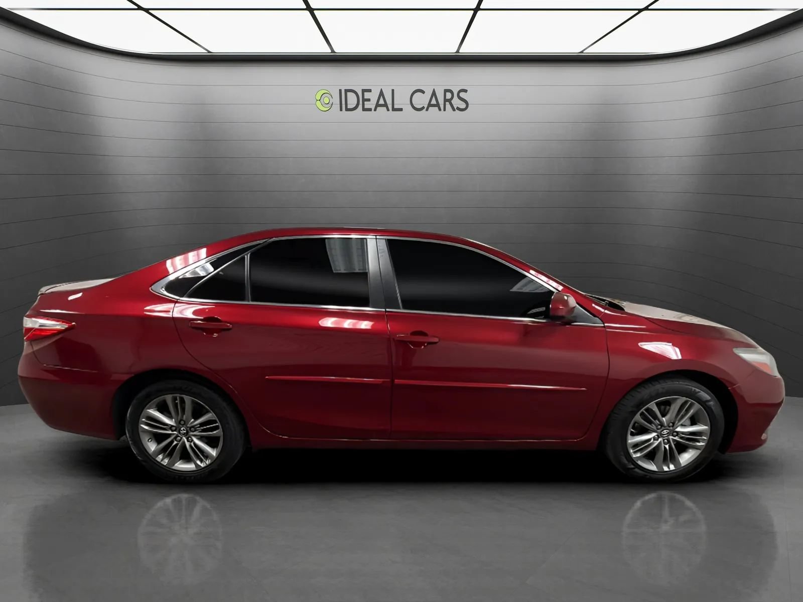 Used 2017 Toyota Camry SE w/ Protection Package (Q2) FWD image 6