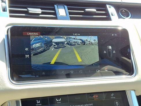 Used 2022 Land Rover Range Rover Sport HSE Dynamic AWD/4WD image 7