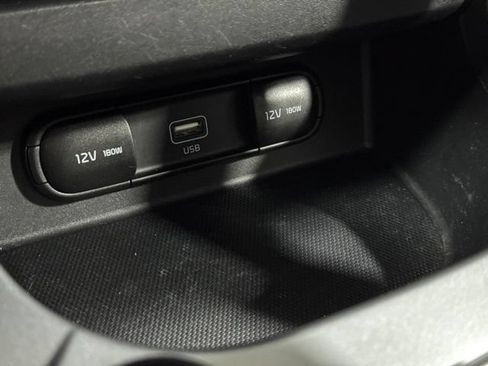 Used 2021 Kia Seltos LX AWD/4WD image 18