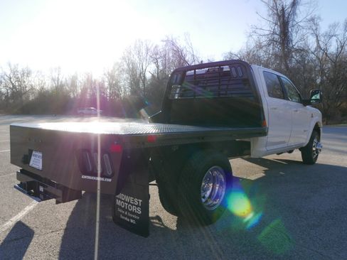 Used 2026 RAM 3500 Big Horn w/ Laramie Trim Package image 6