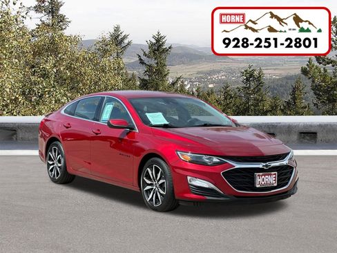 Used 2024 Chevrolet Malibu RS FWD image 1