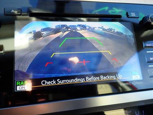 Used 2017 Subaru Outback 3.6R Limited image 24