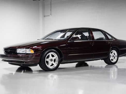 Used 1995 Chevrolet Impala SS image 7