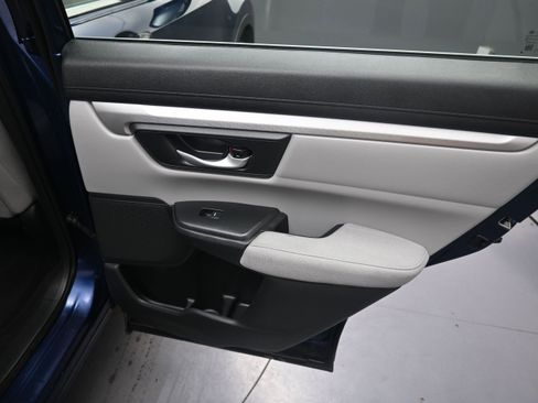 Used 2017 Honda CR-V LX image 21