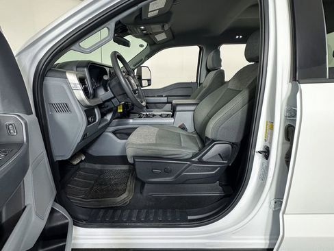 Used 2024 Ford F350 XLT w/ 360-Degree Camera Package AWD/4WD image 7