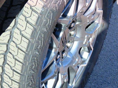 New 2025 GMC Hummer EV 3X w/ Battery Pack, 24 Module Pack image 44