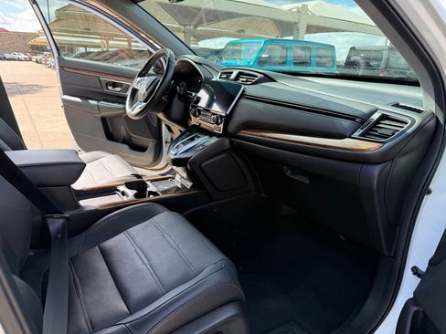 Used 2020 Honda CR-V Touring image 15