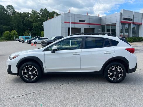 Used 2018 Subaru Crosstrek 2.0i Premium AWD/4WD image 3