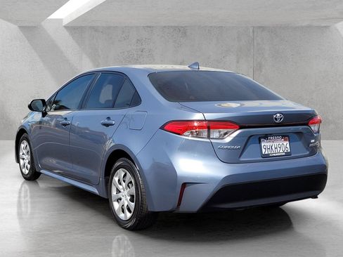 Used 2023 Toyota Corolla LE FWD image 7