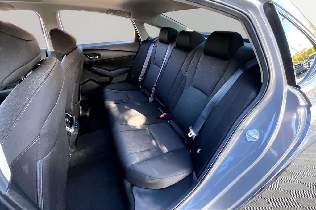 Used 2025 Honda Accord SE image 18