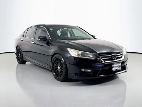 Used 2014 Honda Accord Sport image 4
