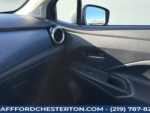 Used 2024 Nissan Versa SV FWD image 13