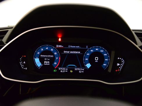 Used 2023 Audi Q3 2.0T Premium Plus image 15