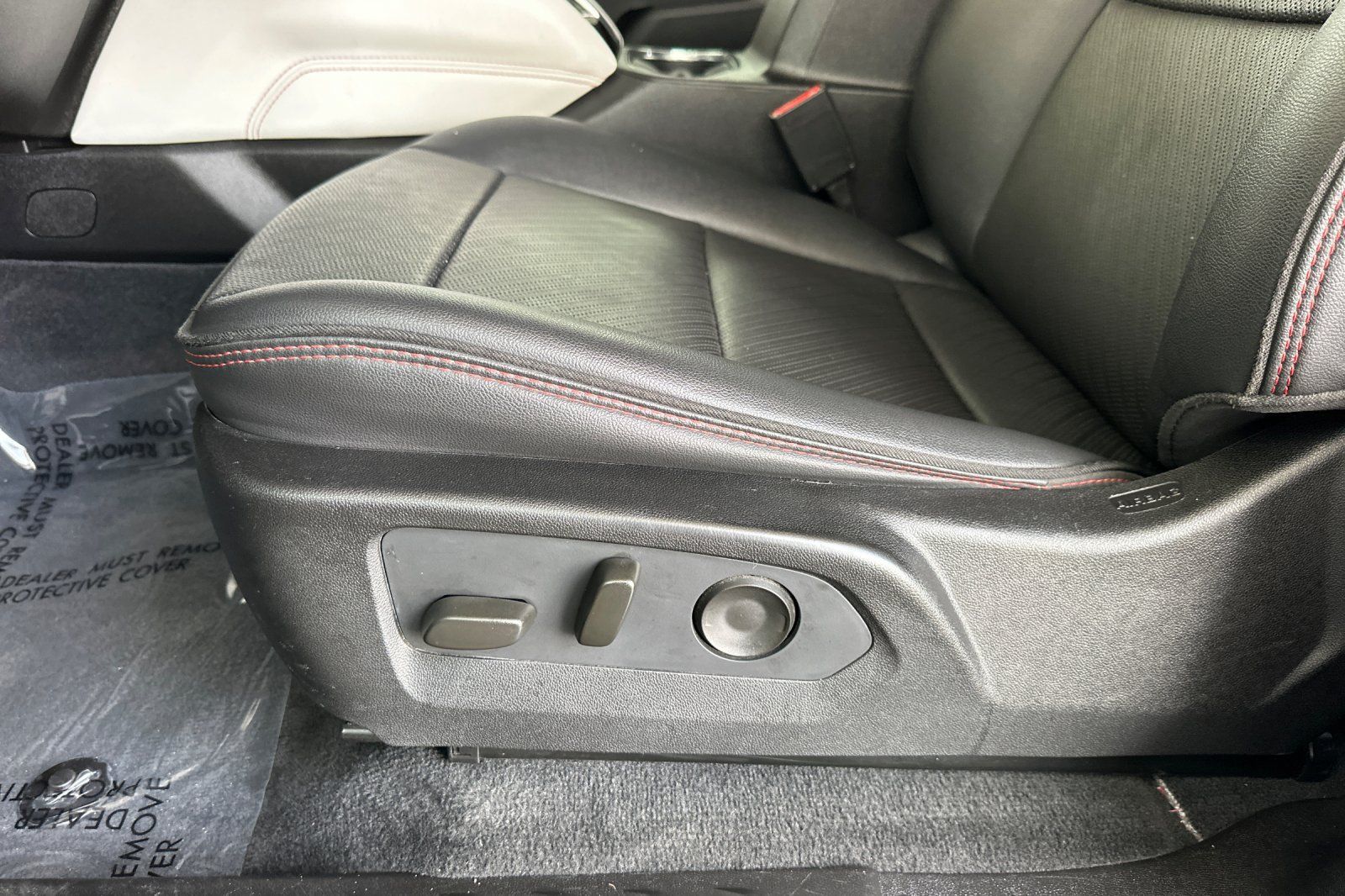 Certified 2024 GMC Canyon AT4X AWD/4WD image 13