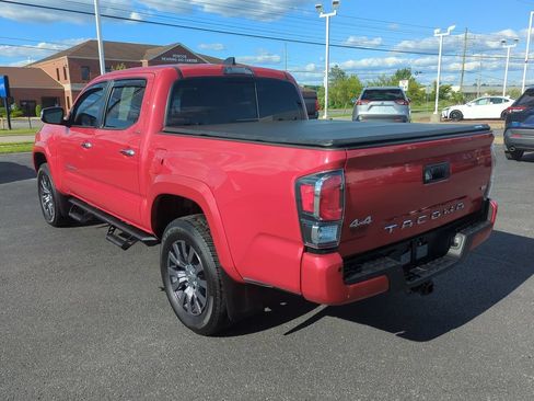 Used 2022 Toyota Tacoma Limited AWD/4WD image 6