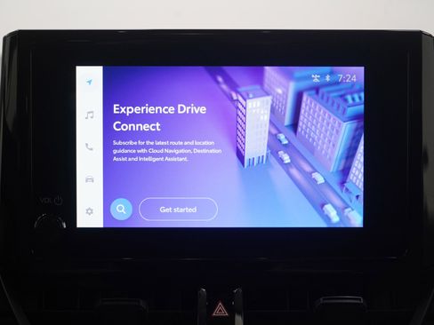 Used 2025 Toyota Corolla LE image 15