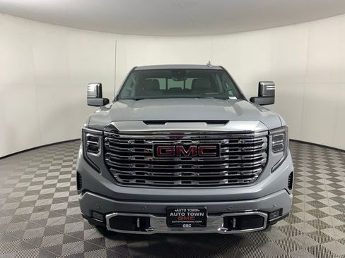 Used 2025 GMC Sierra 1500 Denali w/ Denali Reserve Package image 4