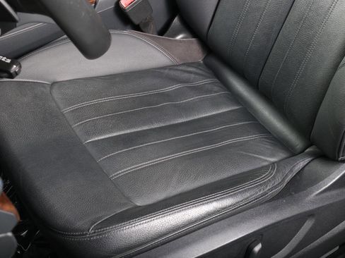 Used 2018 Audi Q5 2.0T Premium AWD/4WD image 22