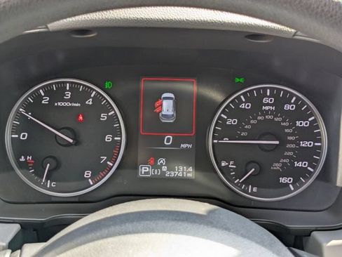 Used 2024 Subaru Crosstrek 2.0i Premium w/ Crosstrek Mirror Package AWD/4WD image 19