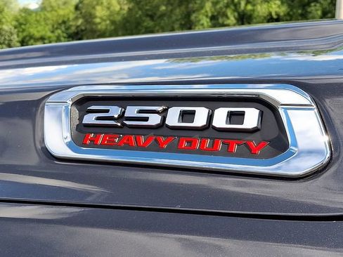 Used 2022 RAM 2500 Laramie AWD/4WD image 32
