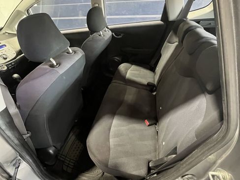 Used 2010 Honda Fit Sport image 8