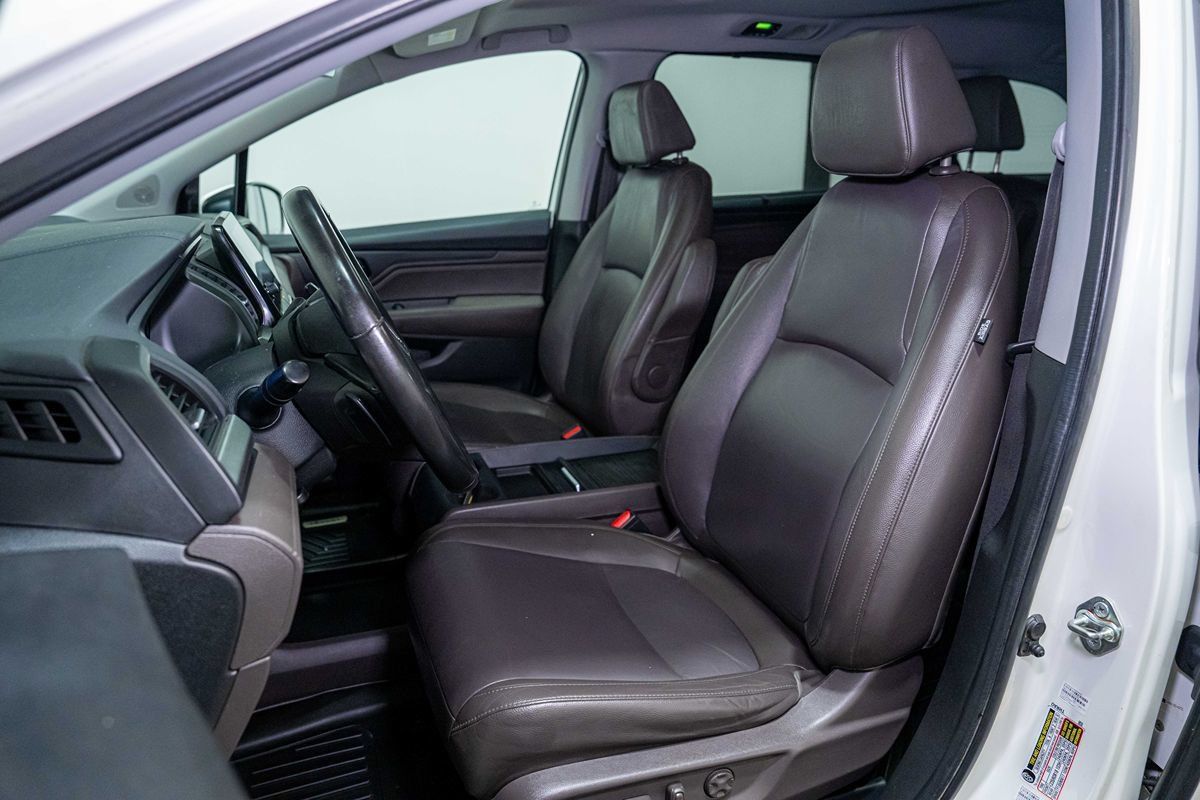 Used 2018 Honda Odyssey EX-L image 9