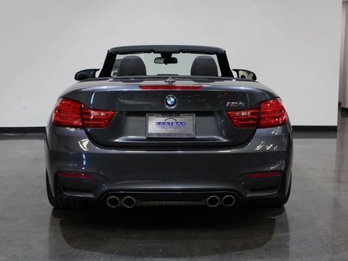 Used 2015 BMW M4 Convertible image 10