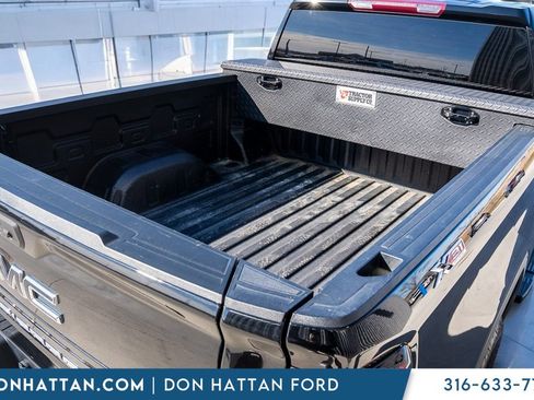 Used 2022 GMC Sierra 1500 Elevation w/ LPO, Elevation Black Package image 28