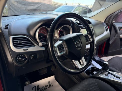 Used 2017 Dodge Journey SXT image 7