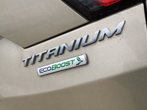 Used 2017 Ford Escape Titanium image 13