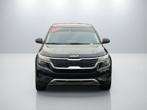 Certified 2023 Kia Seltos LX image 2