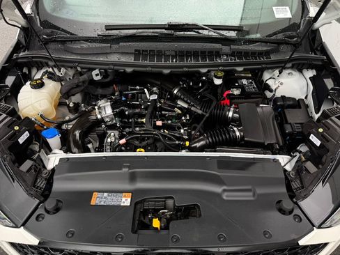 Used 2022 Ford Edge ST image 21