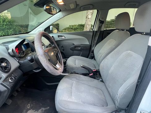 Used 2013 Chevrolet Sonic LS FWD image 12