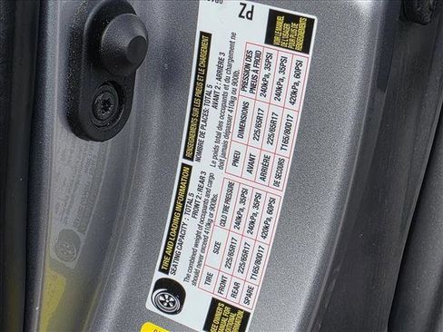 Used 2020 Toyota RAV4 XLE image 12