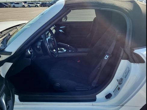 Used 2020 FIAT 124 Spider Classica w/ Technology Group RWD image 5