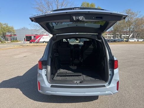 Used 2025 Honda Odyssey Sport-L image 17