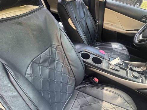 Used 2014 Lexus IS 250 w/ Premium Package RWD image 21