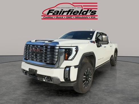 Used 2024 GMC Sierra 3500 Denali w/ Denali Reserve Package image 39
