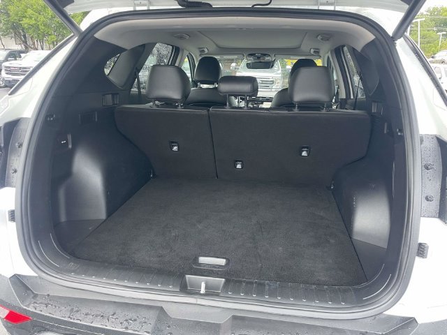 Used 2024 Hyundai Tucson Limited FWD image 10