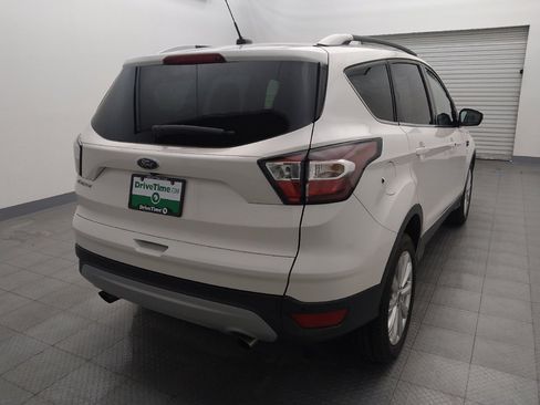 Used 2017 Ford Escape Titanium image 7