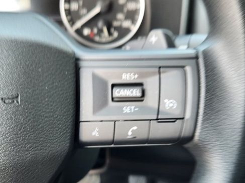 Certified 2025 Nissan Rogue S AWD/4WD image 18