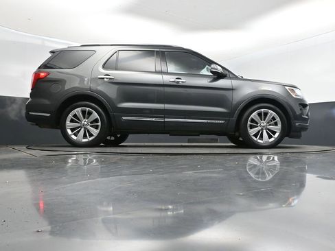 Used 2019 Ford Explorer Limited w/ Class III Trailer Tow Package image 43