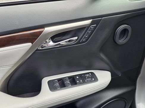 Used 2017 Lexus RX 350 FWD w/ Premium Package image 10