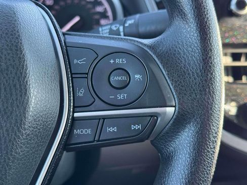 Used 2023 Toyota Camry LE image 22