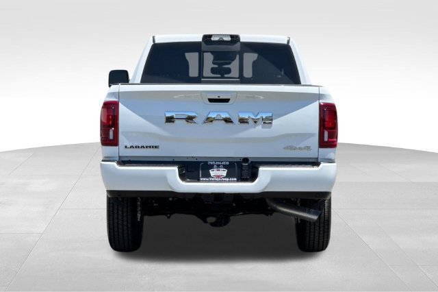 Used 2025 RAM 2500 Laramie AWD/4WD image 5