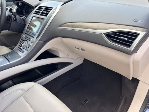 Used 2017 Lincoln MKZ Select w/ Select Plus Package image 27