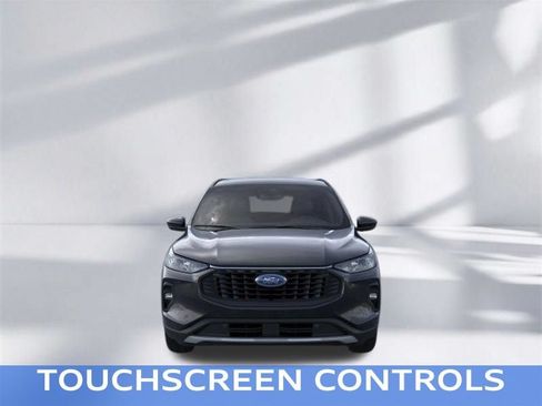 Used 2025 Ford Escape SE FWD image 7
